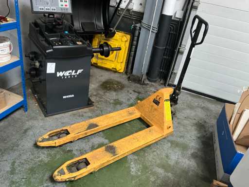 2011 DF 2000 Handhydraulischer Palettenjack