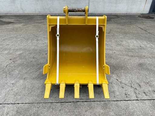Lyals - 2025 - Tooth Tray