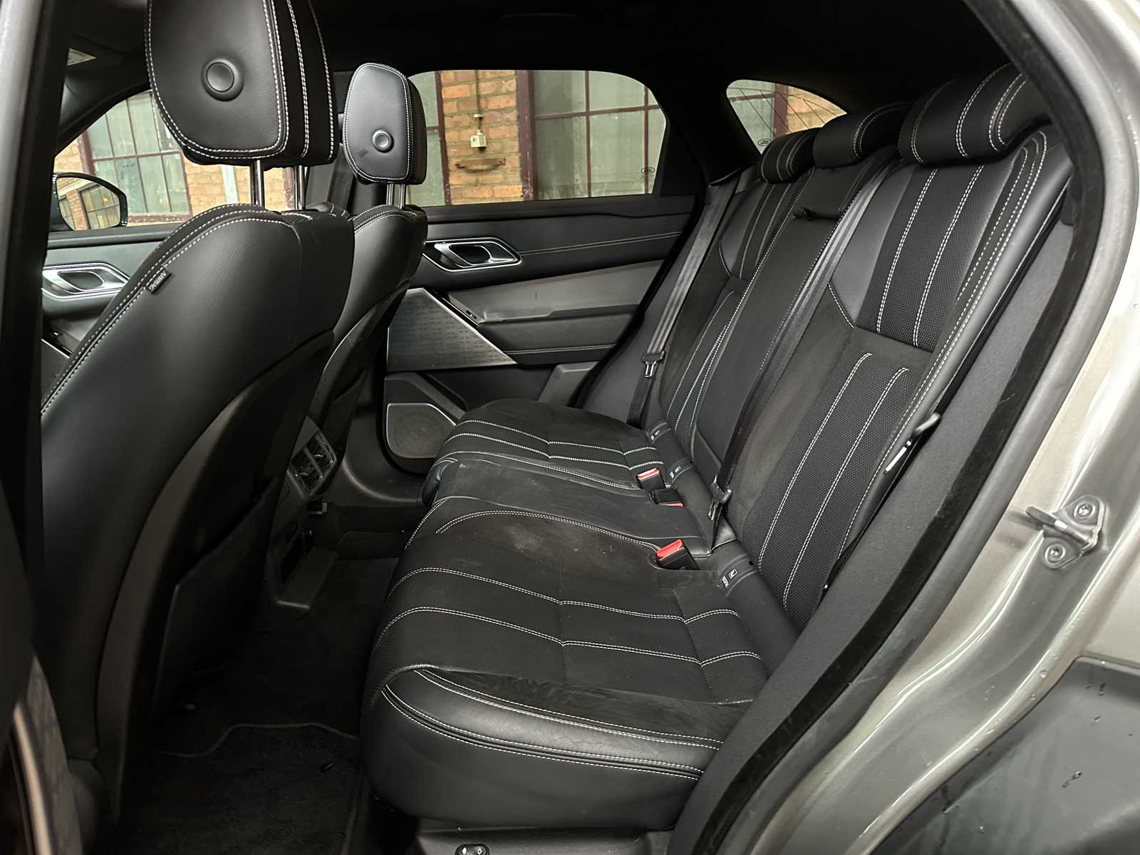 Land Rover Range Rover Velar 2.0 I4 AWD R-D HSE 237pk 2017, PP-174-L