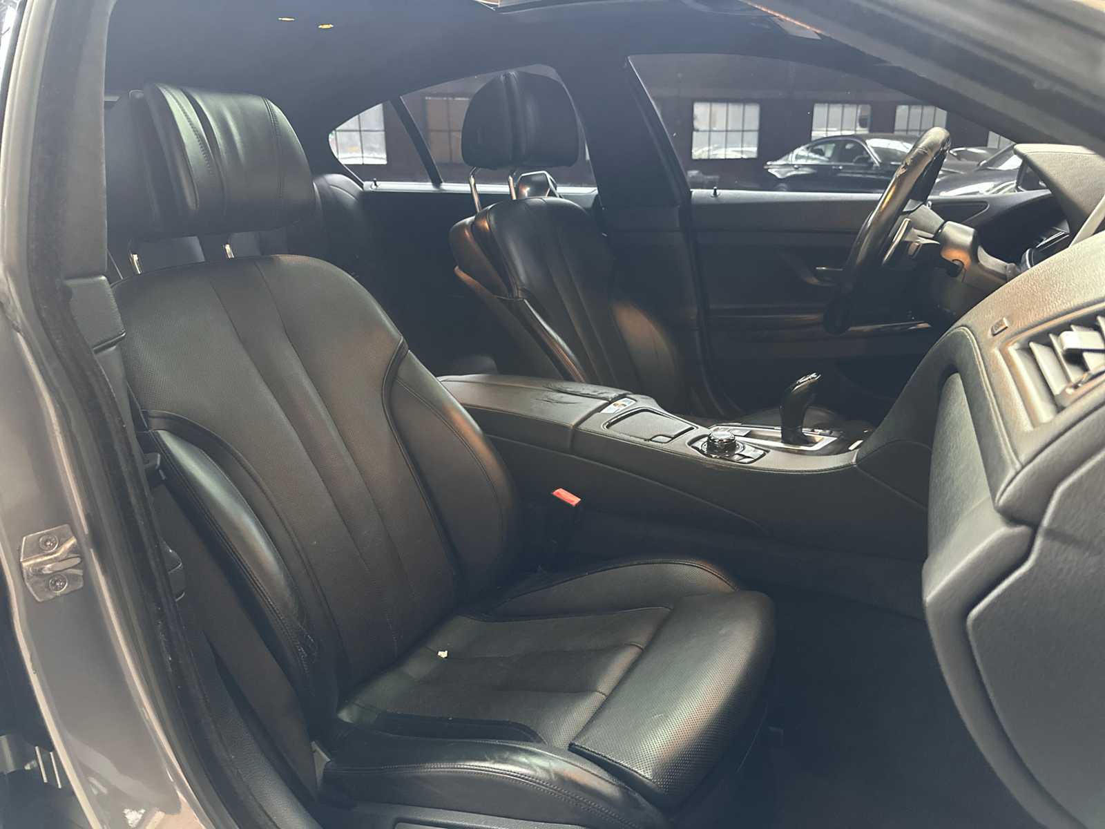 BMW 650i High Executive M-Sport F06 4.4 V8 6-serie Gran Coupé 450pk 2013