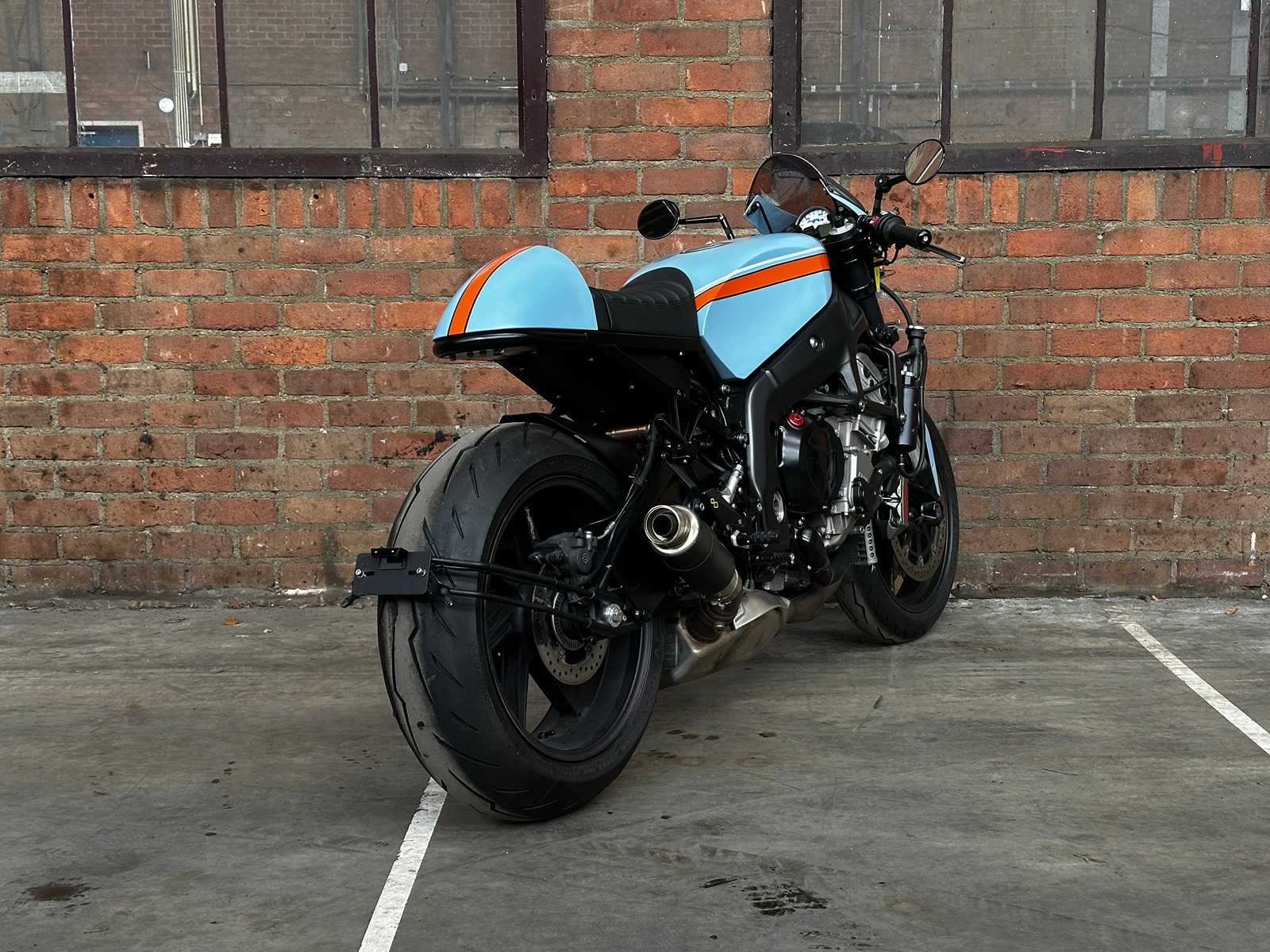 BMW S1000RR HP4 Cafe Racer 193PK 2013