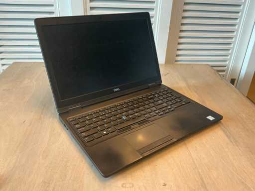 Notebooki — Dell Inc. — Latitude 5590