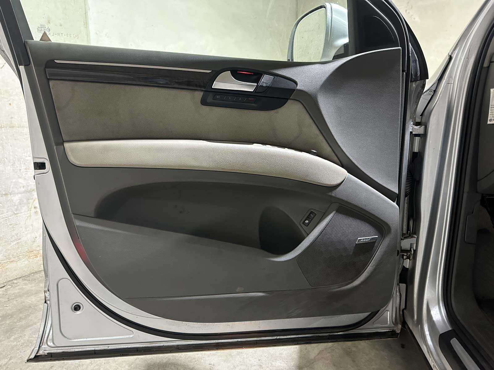 Audi Q7 4.2 FSI Quattro Pro Line+ 4+2 349pk 2007 (Origineel-NL), 23-TR-LK