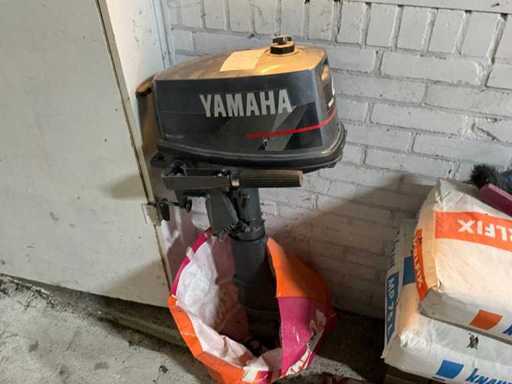 Motore fuoribordo Yamaha 4AC