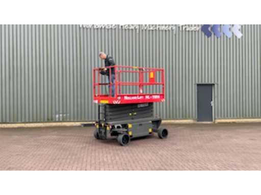 04830f39-d234-493b-b774-85c42bd5c2c6.mp4