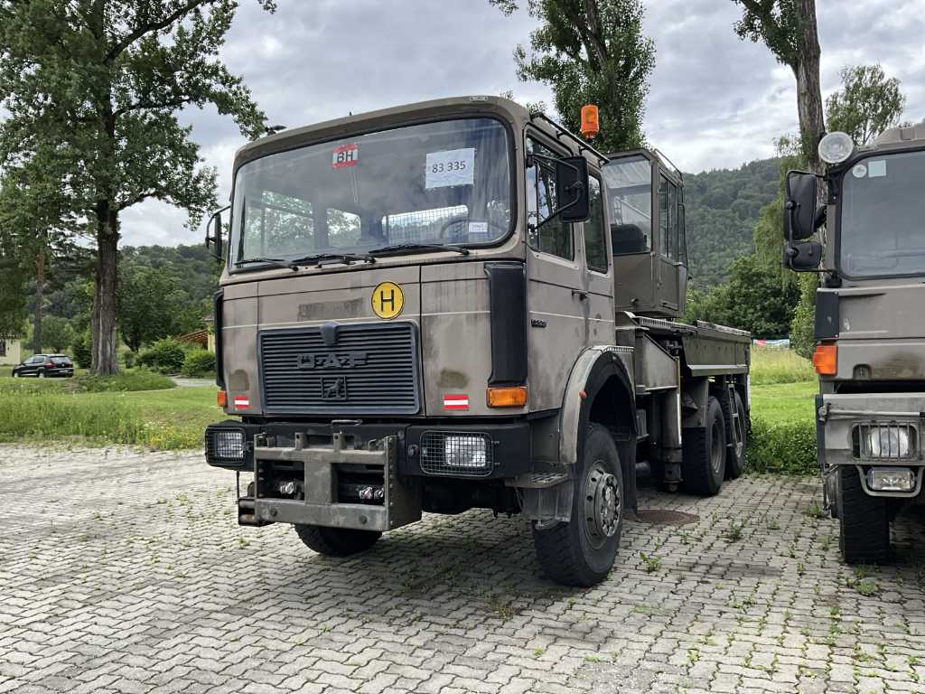 1990 ÖAF 32.281 Kraanwagen