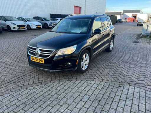 Volkswagen Tiguan - 2.0 TSI Sport&St.4M, automatico 08-XTZ-8 