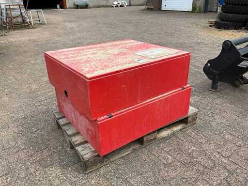 Fire hose boxes (2x)