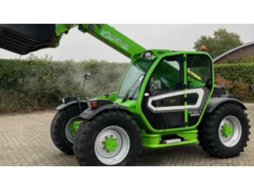 9a99856a-bb3e-46ef-9797-46e7bfe60537.mp4