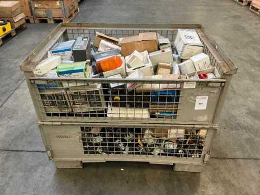 Batch of electrical parts