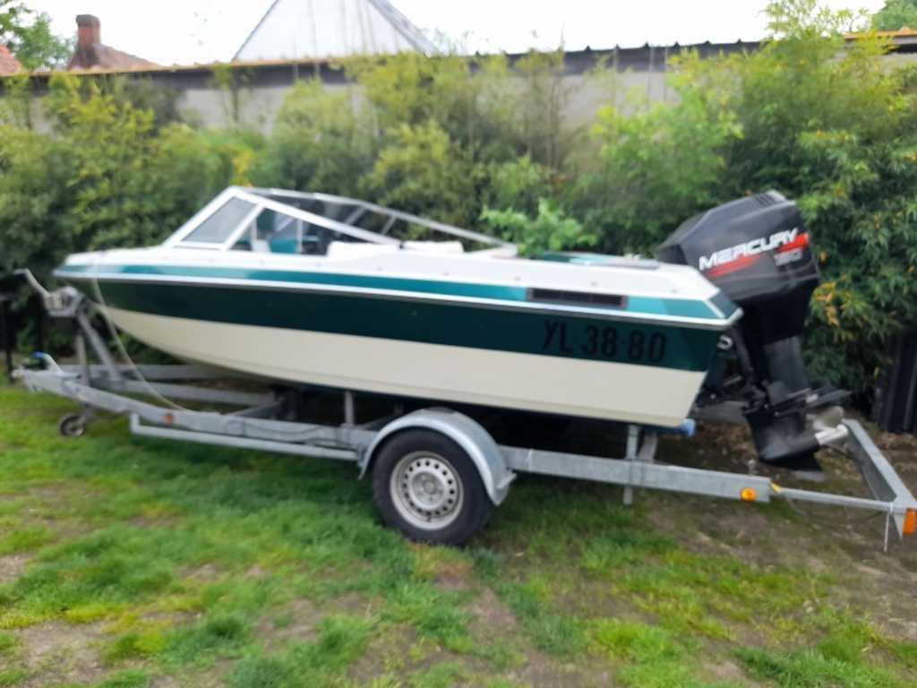 speedboot met trailer