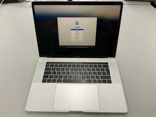 Apple A1990 15-Zoll MacBook Pro MR962N/A Laptop