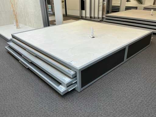 REDEC Presentation cube (2x)