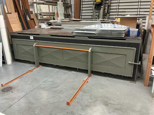 2010 H&C Formage Thermoformageofen