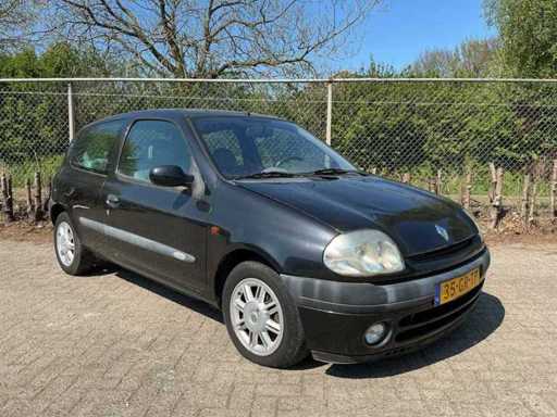 Renault Clio 1.4-16V RXE 35-GR-TP