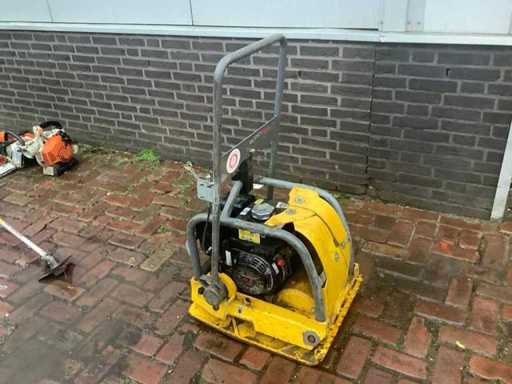 Compactor de plăci Wacker WPB 1550 2015