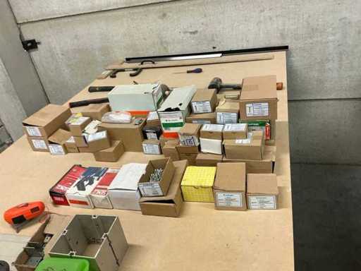 Partia elementów złącznych