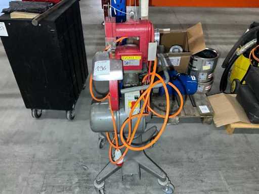 Mașina de cusut Nesi & Pugi SA/12