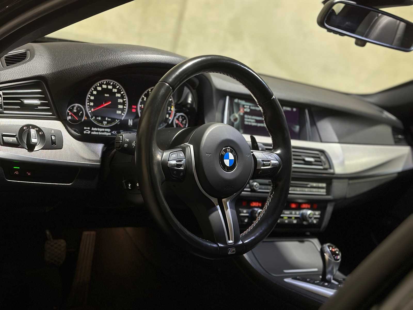 BMW M5 F10 4.4 V8 560PK 2014 5-Series, 3-ZLJ-94