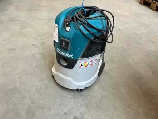 Aspirateur industriel Makita VC2512L