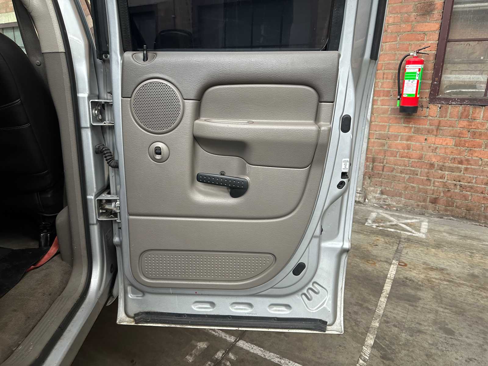 Dodge Ram 1500 4.7l V8 magnum 243pk 2002, VSZ-46-Z