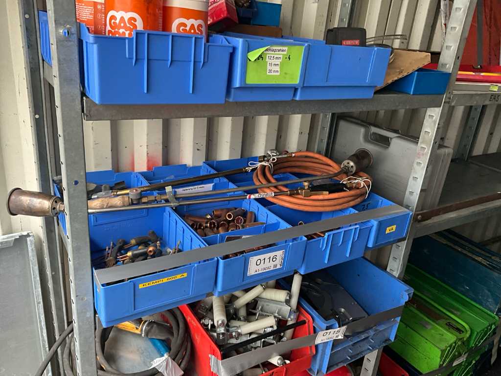 Welding accessories and torches