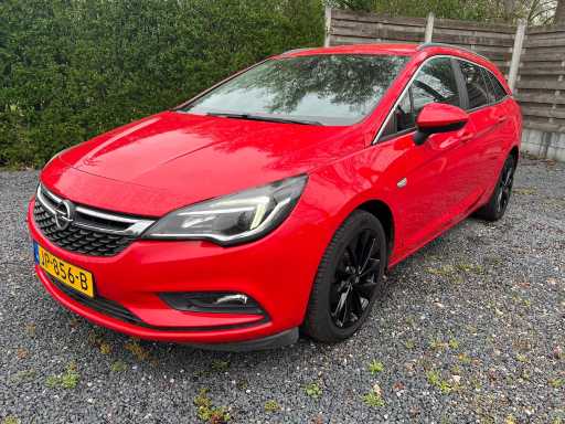 Opel - 2016 - Astra Sports Tourer - Édition 1.0 - JP-856-B