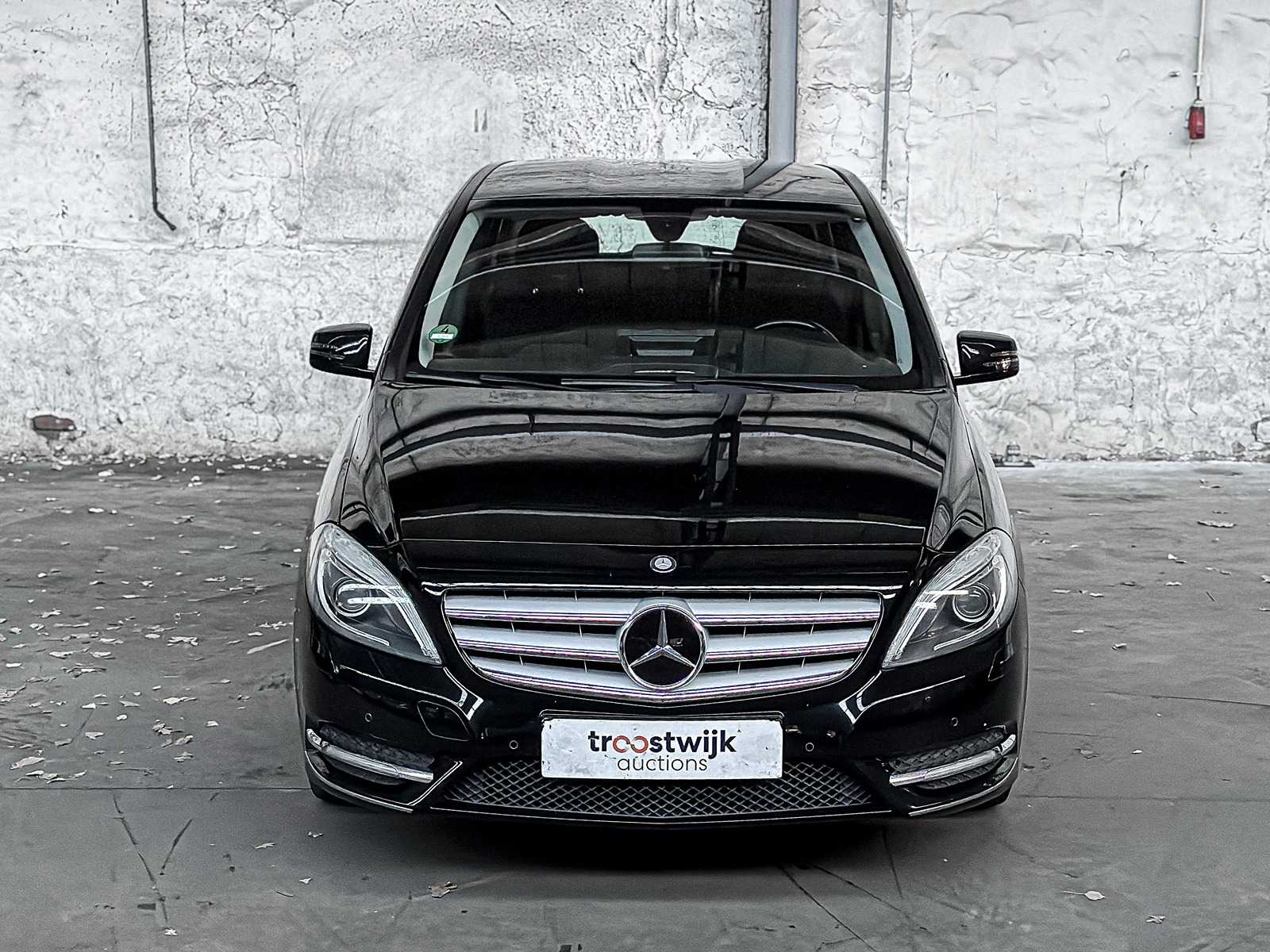Mercedes-Benz B180 Ambition B-Klasse 122pk 2012, 97-XKZ-4