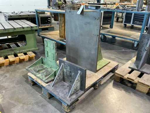 Vari strumenti di serraggio