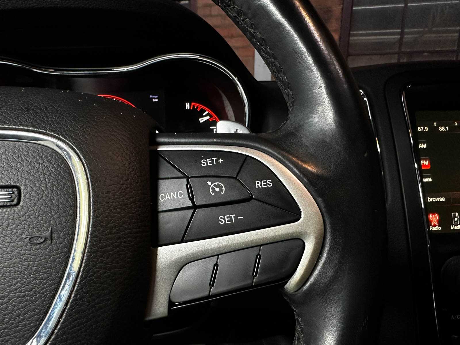 1C4RDHAG2FC187786 Dodge Durango SXT 3.6 V6 295pk 2016