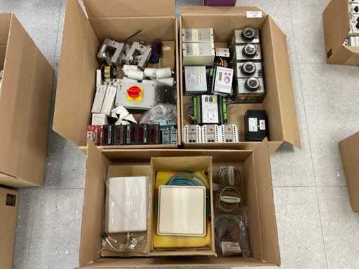 Batch of various installation materials