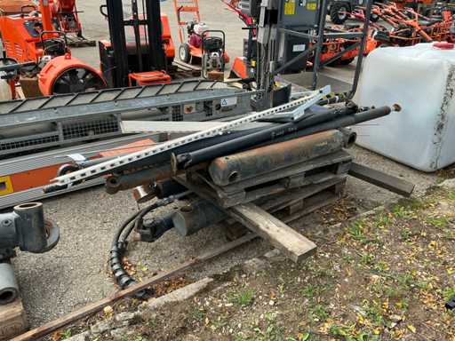 Lot mixt de cilindri hidraulici ?i arbori de transmisie