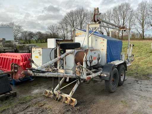 1982 Michael Zeck SPW6 Cable winch on trailer