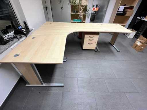 Wellemöbel - Schreibtisch-Kombi mit Anbauteilen & Rollcontainer