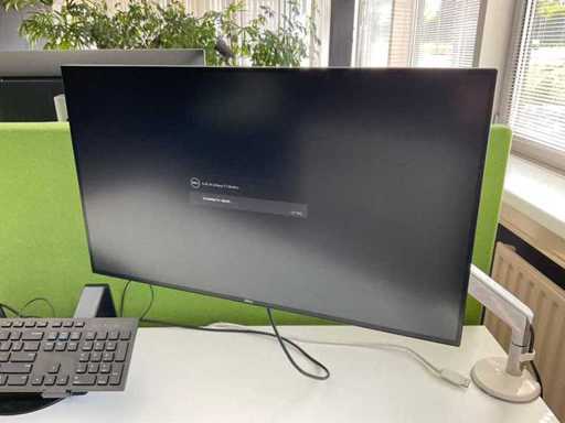 Dell U2718Q Monitor