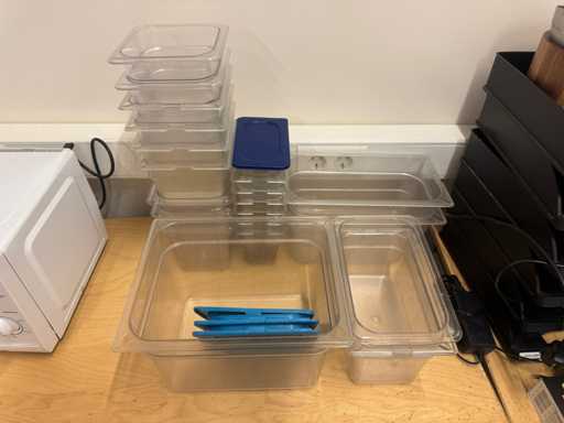 Carlisse - Partij kunststof gastronormbakken