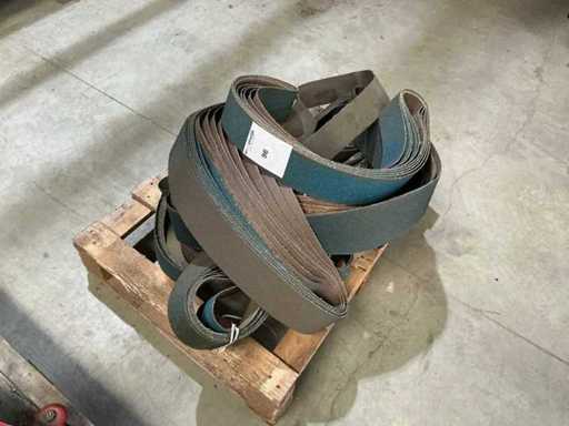 Partia taśm szlifierskich