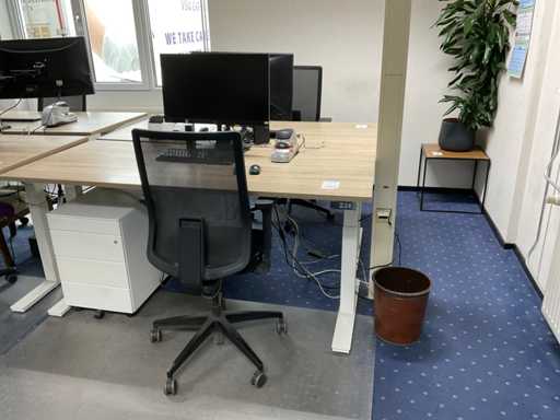 Ingerichte werkplek (180x80 cm)