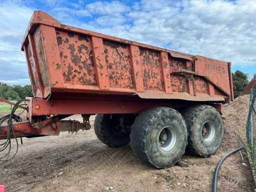 Record Dumper Trailer