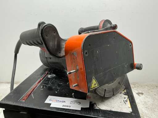 Ferăstrău cu fante de perete MTD SD1500 2018 40mm