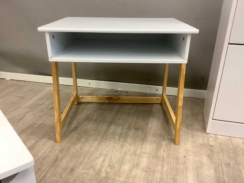 Bailey desk target online