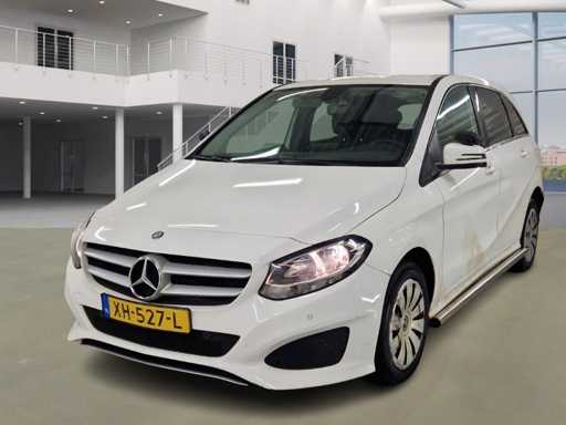 Mercedes-Benz B klasse 220 d Ambition , XH-527-L