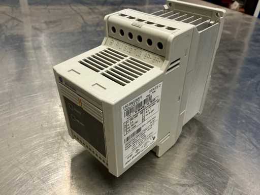 ALLEN BRADLEY 160-BA02NSF1 Contrôleur de vitesse