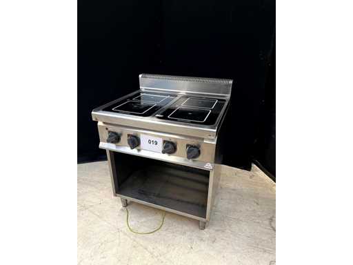 Elektrisch fornuis met keramische plaat