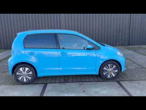 3b1d9820-71c4-459c-8f81-04aa7315b444.mp4