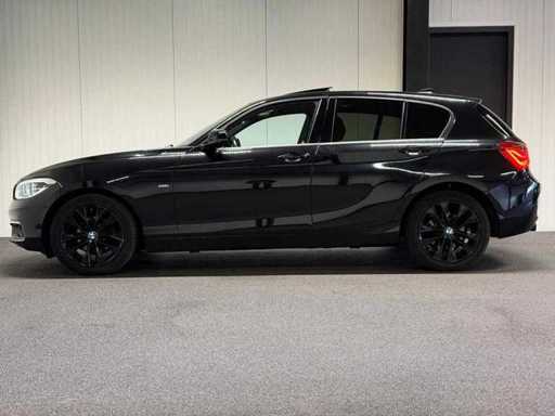 BMW - Serie 1 - 118i Cent High Exe 2016 JP-650-F secondo la legge