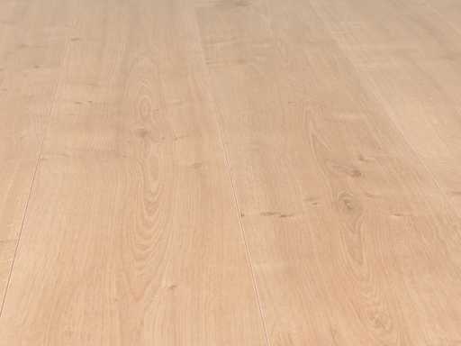 84 m2 planches stratifiées - 1383 x 193 x 10 mm