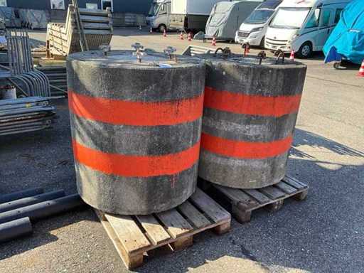 Sockel zu Kabelüberführung (2x)