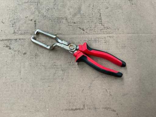 Szczypce do linii paliwowych