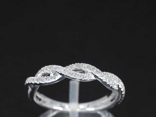 Diamants anneaux en or blanc